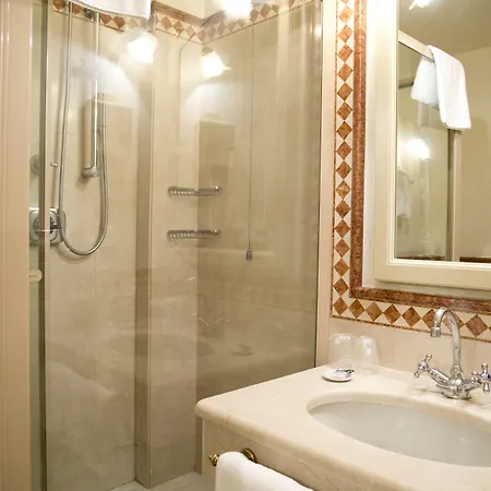 Regency 4* Milán