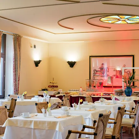 Regency Hotel 4*