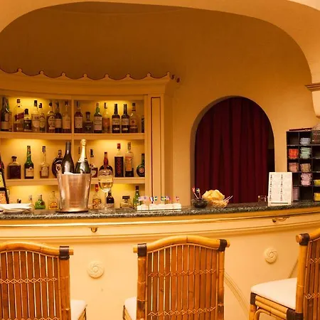米兰丽晶美居酒店